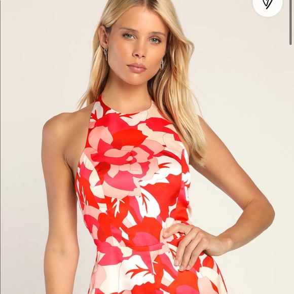 Lulu’s Romper - Picture 2 of 4